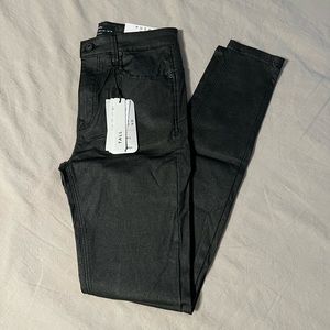 Stradivarius Tall Coated Push Up Jean Black Size 6